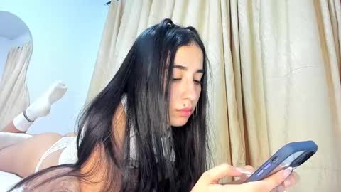 Snapshot of hebenix chatting on 12, 2, 2025 Alejandra online show from 12, 2, 2025