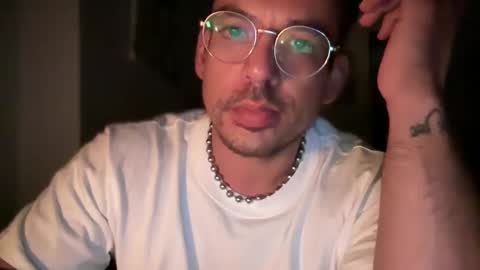 Snapshot of hecanmove chatting on 14, 9, 2025 hecanmove online show from 14, 9, 2025