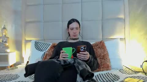 Snapshot of hecate1_ chatting on 10, 2, 2026 Keira Hecate online show from 10, 2, 2026