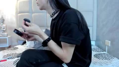 Snapshot of hecate1_ chatting on 25, 2, 2026 Keira Hecate online show from 25, 2, 2026