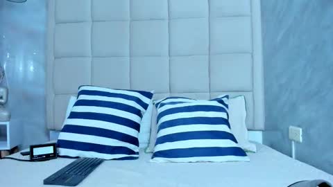 Snapshot of hecate1_ chatting on 2, 3, 2026 Keira Hecate online show from 2, 3, 2026