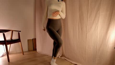 Snapshot of hee_jeen chatting on 22, 1, 2025 Jeen online show from 22, 1, 2025