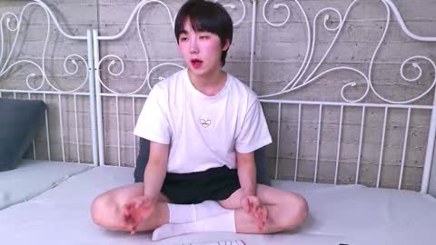 HEEJIN online show from 7, 3, 2026