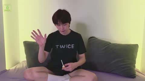 HEEJIN online show from 29, 3, 2026