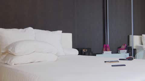 Helen online show from 4, 1, 2025