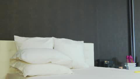 Helen online show from 20, 1, 2025