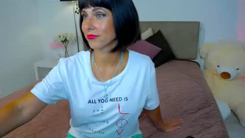 heidieraven online show from 13, 7, 2026