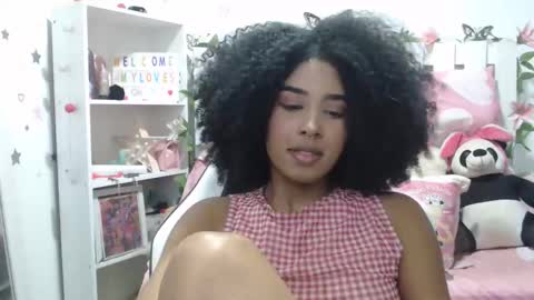Snapshot of hela_sexy_xx chatting on 17, 3, 2026 hella online show from 17, 3, 2026