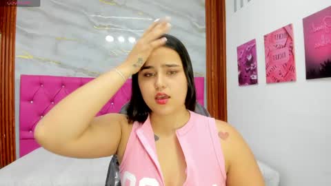 Snapshot of helen_russoo chatting on 26, 4, 2026 Helen online show from 26, 4, 2026