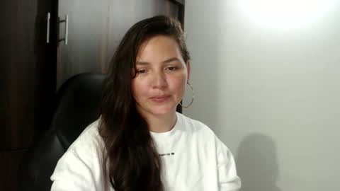 helena online show from 15, 10, 2025