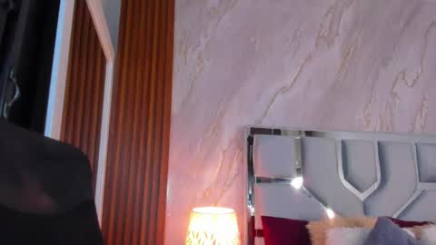 Snapshot of helena_santos01 chatting on 11, 6, 2026 Helena Santos online show from 11, 6, 2026