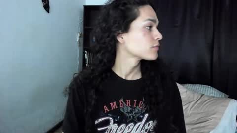 helena_spellman online show from 27, 10, 2025