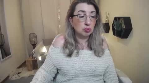 Snapshot of helenenigma chatting on 16, 2, 2026 helenenigma online show from 16, 2, 2026