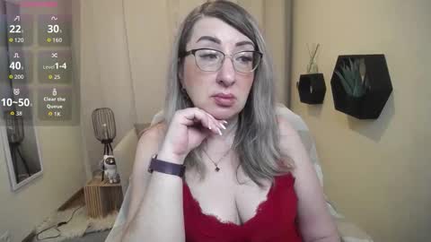 Snapshot of helenenigma chatting on 18, 2, 2026 helenenigma online show from 18, 2, 2026