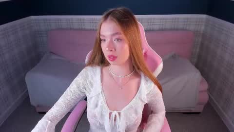 Snapshot of helenn_garciaa chatting on 26, 6, 2026 Tessa online show from 26, 6, 2026