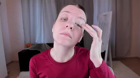 Helen online show from 25, 10, 2025