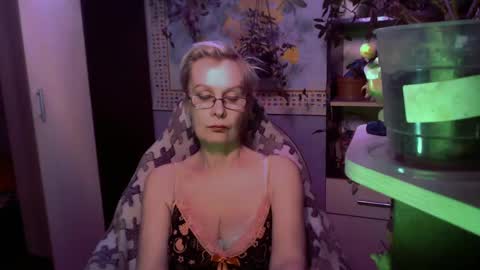 Snapshot of helgahimmele chatting on 7, 5, 2026 Helga online show from 7, 5, 2026