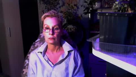 Snapshot of helgahimmele chatting on 14, 6, 2026 Helga online show from 14, 6, 2026