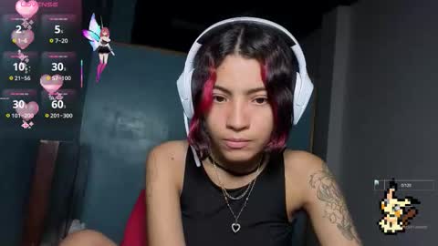 Helia Transfem and Amy online show from 21, 10, 2025