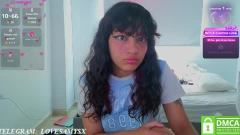 Helia Transfem and Amy online show from 9, 4, 2026