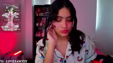 Snapshot of helia_n_amy chatting on 17, 6, 2026 Helia Transfem and Amy online show from 17, 6, 2026