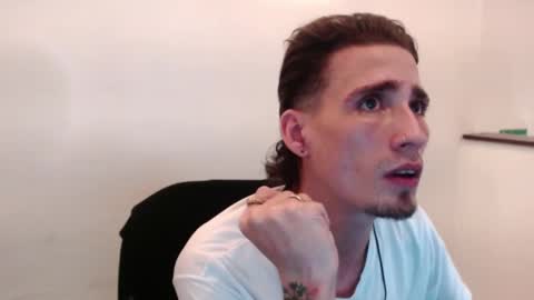 Snapshot of hell_boy66 chatting on 4, 2, 2026 Eros online show from 4, 2, 2026