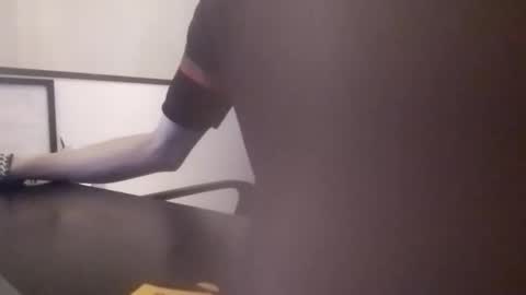 Snapshot of hell_boy66 chatting on 16, 4, 2026 Eros online show from 16, 4, 2026