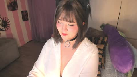 Laura online show from 12, 9, 2025