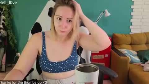 Snapshot of hell_l0ve chatting on 30, 6, 2026 Anastasiia online show from 30, 6, 2026