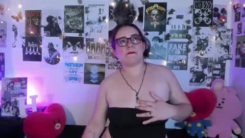 Snapshot of hellen21rose chatting on 5, 2, 2026 hellen online show from 5, 2, 2026