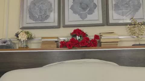 Snapshot of hellendesire chatting on 8, 3, 2026 online show from 8, 3, 2026