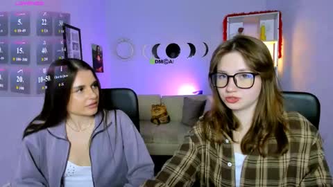 Snapshot of helli_belli chatting on 14, 5, 2026 Helli online show from 14, 5, 2026