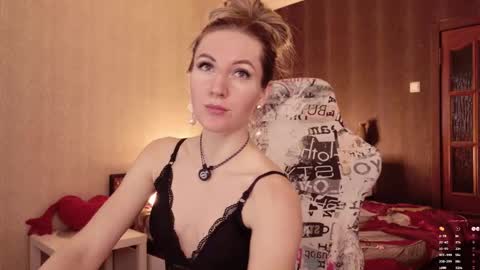 Alisia  Monday to Friday from 10 am to 4 pm GMT 2 online show from 3, 3, 2026