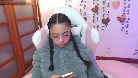 Snapshot of hellokitty_valery1 chatting on 8, 6, 2026 hellokitty_valery1 online show from 8, 6, 2026