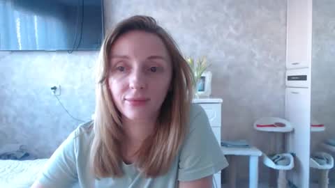 Snapshot of hellokittykaty chatting on 13, 3, 2026 Victory online show from 13, 3, 2026