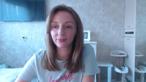 Snapshot of hellokittykaty chatting on 26, 3, 2026 Victory online show from 26, 3, 2026