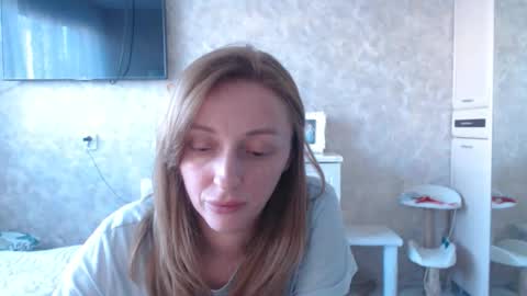 Snapshot of hellokittykaty chatting on 10, 4, 2026 Victory online show from 10, 4, 2026