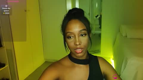 Snapshot of hellsd97 chatting on 22, 2, 2025 hellsd97 online show from 22, 2, 2025