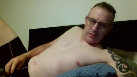 Snapshot of hempie1973 chatting on 25, 4, 2026 hempie1973 online show from 25, 4, 2026