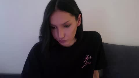 Eva online show from 28, 11, 2025