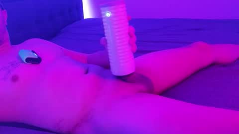 HENNIDRIP online show from 27, 11, 2025