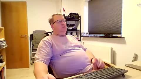 henrikrp1971 online show from 15, 12, 2025