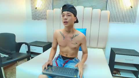 Snapshot of henry_green2 chatting on 25, 2, 2026 Henry online show from 25, 2, 2026