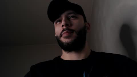 HenryAxe online show from 11, 4, 2026