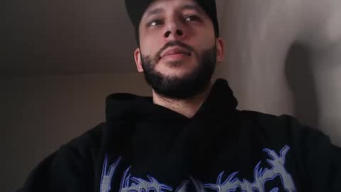 Snapshot of henryaxe chatting on 1, 5, 2026 HenryAxe online show from 1, 5, 2026