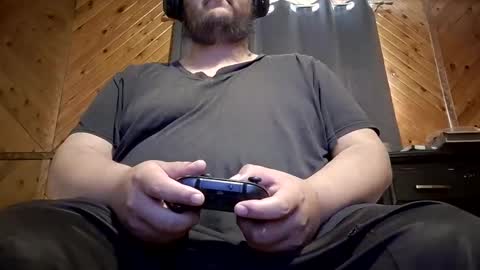 Snapshot of hereforbootyyy chatting on 17, 5, 2026 Hereforbootyyyy online show from 17, 5, 2026