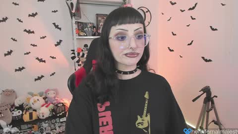 Snapshot of herinfernalmajesty chatting on 11, 12, 2024  Marie  online show from 11, 12, 2024