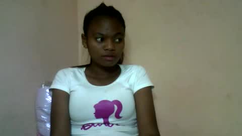 Snapshot of herisse01 chatting on 7, 6, 2026 herisse01 online show from 7, 6, 2026