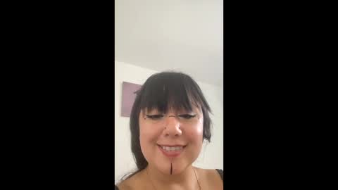 Snapshot of hermaioni77 chatting on 6, 5, 2026 hermaioni77 online show from 6, 5, 2026