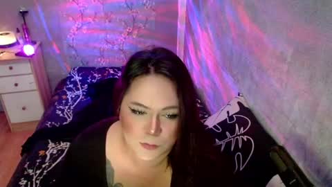 hermaphrodite199x online show from 2, 3, 2026